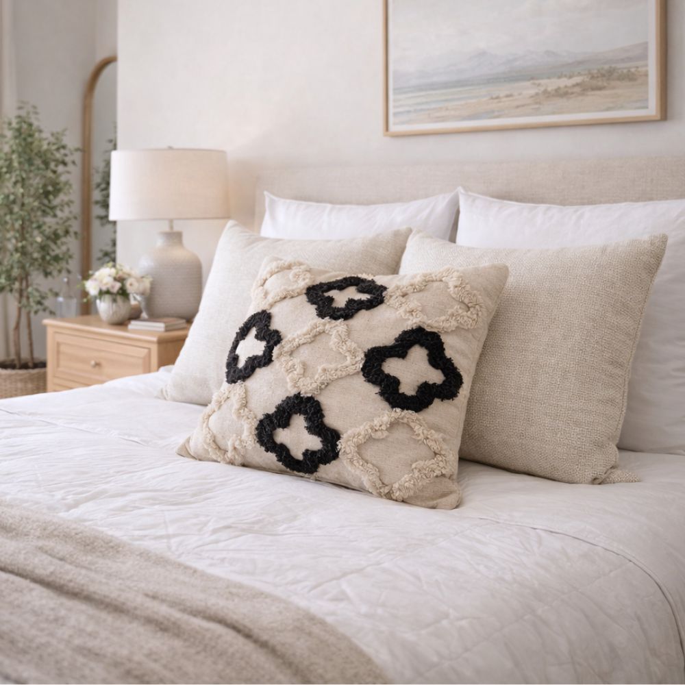 Bohemian Dreamer Decorative Throw Pillow - Verleu