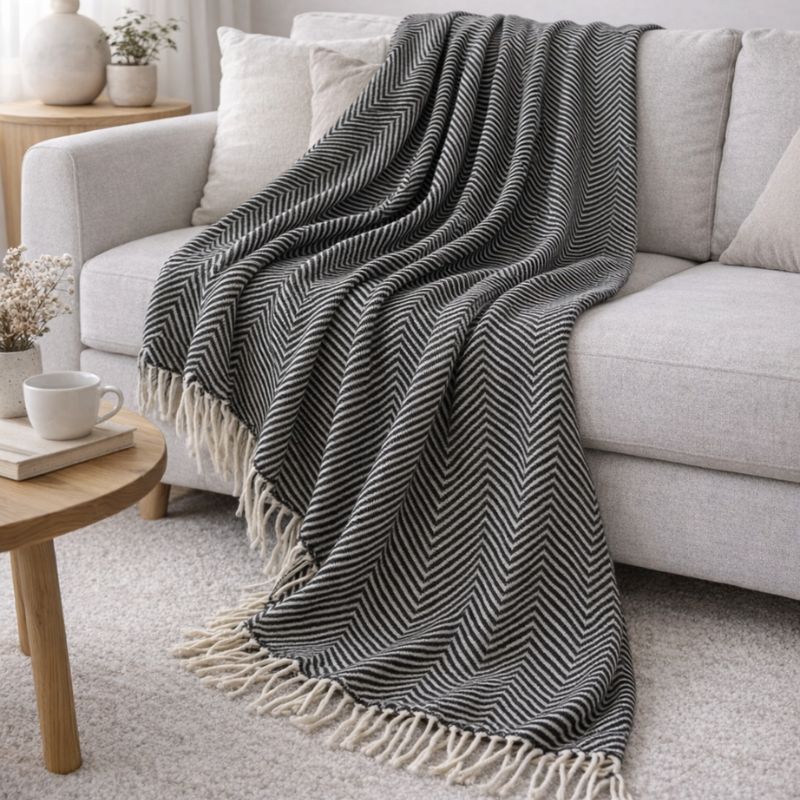Nordic Cozy Dreamer Throw Blanket - Verleu