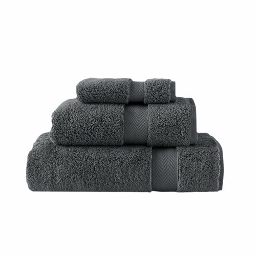 Plush Cotton Bath Towel - Premium 100% Long - Staple Cotton - Verleu